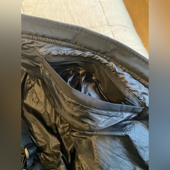 Frank and Oak Packable Skyline Puffer - Picture 7 of 9